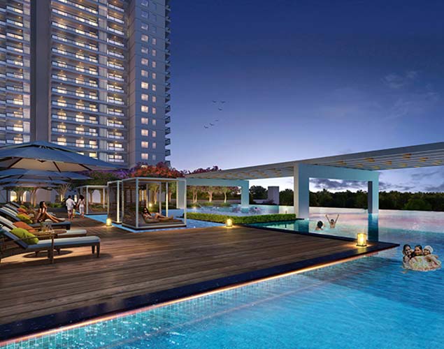 Infinity-edge Swimming Pool